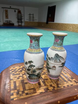 Juego de 2 jarrones de porcelana