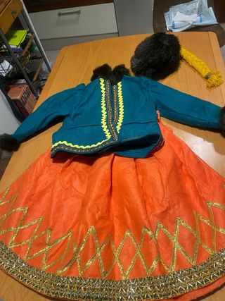 Traje Ruso Niña con gorro de piel original