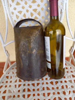 Cencerro antiguo.Grande