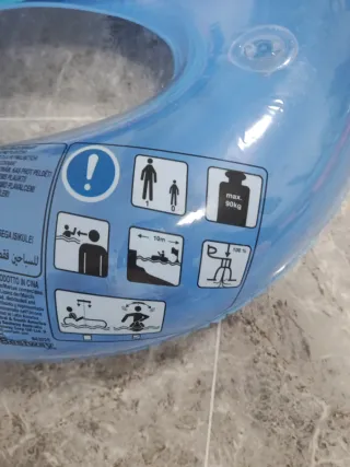 Sofá Hinchable Azul y Multicolor