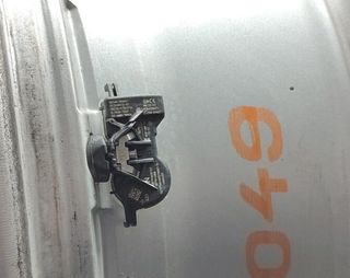 2423470 403009128r llanta renault megane iv intens