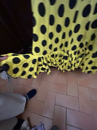Traje Flamenca Amarillo Lunares Negros