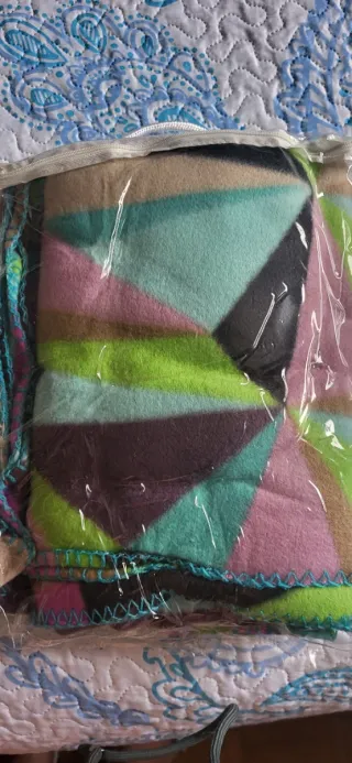 Manta pequeña de sofá multicolor