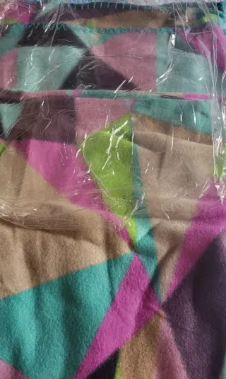 Manta pequeña de sofá multicolor