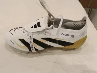 Botas de fútbol Adidas Predator
