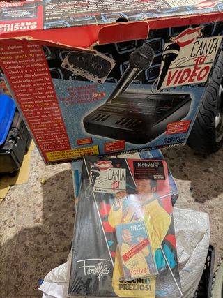 Canta Tu Karaoke con Microfono e Cassetta