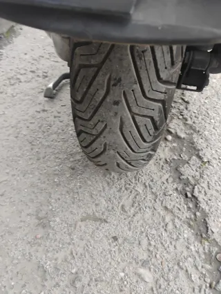 Piaggio Xevo 125 2014 pegatina c verde