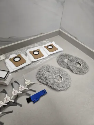 Xiaomi Robot Vacuum X20+ con repuestos