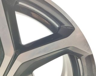 Citroen 2423651 39228528 llanta c3 aircross