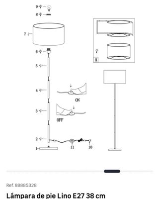 Lámpara de pie de ratán