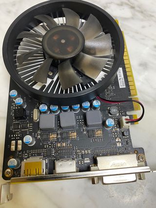 Tarjeta Gráfica medion gtx 1050 2g