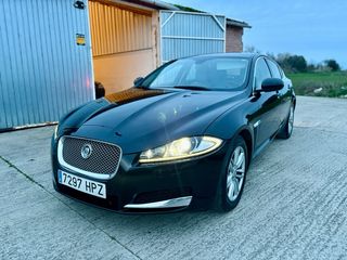 Jaguar XF 2013 motor 3.0D V6 con 241cv
