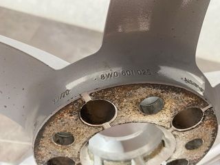 Llantas Audi A4 B9 16" Originales