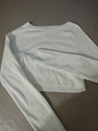 Lote 4 jerseys cortos Pull&Bear Talla XS.