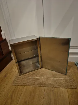 Armario baño con espejo