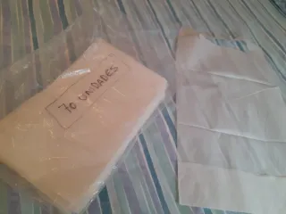 70 Baberos Desechables