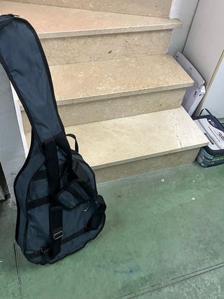 Guitarra Clásica Jose Torres(le falta un hilo)