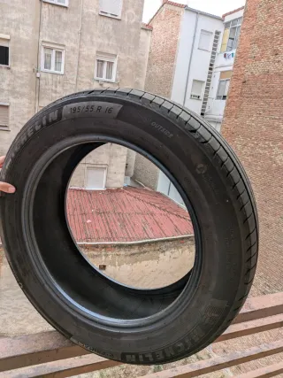 Dos Neumáticos 195/55 R 16 91H Michelin