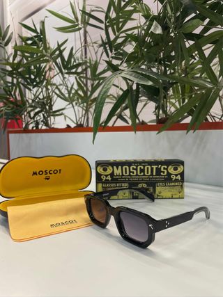 Gafas de sol MOSCOT negras y marrones