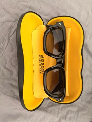 Gafas de sol MOSCOT negras y marrones