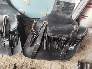 Alforjas KEN ROD Cuero Negro Moto Cruiser