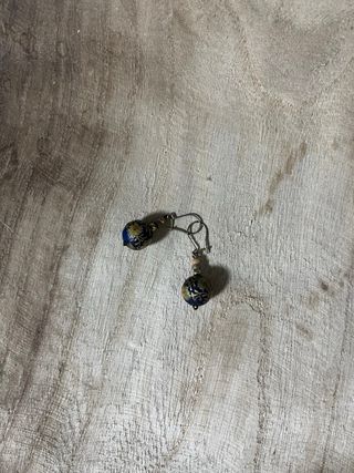Pendientes antiguos azul y dorado
