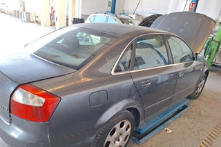 Despiece Audi A4 Berlina 2004 1.9 TDI