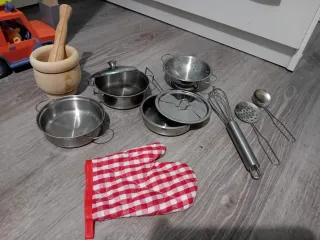 Cocinita infantil de madera