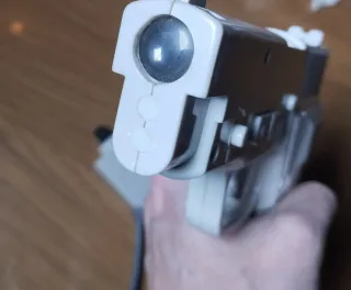Pistola Sega Dreamcast P228
