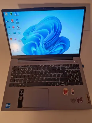 Portátil Lenovo IdeaPad 3 15,6"