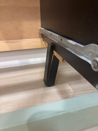 Cómoda 9 cajones pintada verde