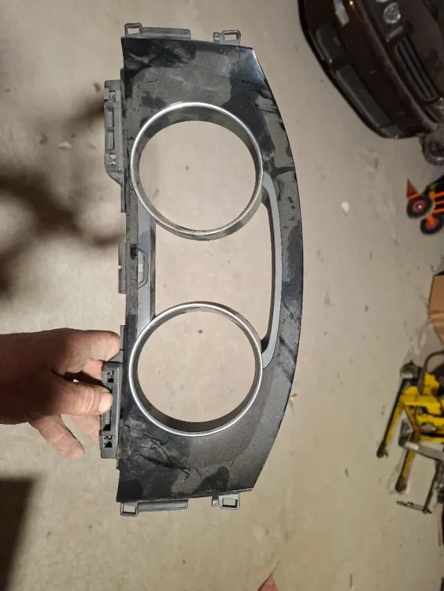 Marco embellecedor Golf 7