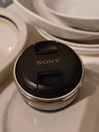 Obiettivo Sony 16mm 2.8 E-Mount