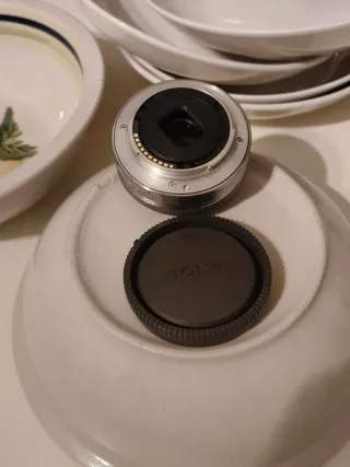 Obiettivo Sony 16mm 2.8 E-Mount