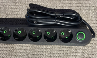 Regleta 5 enchufes europeos + 3 USB