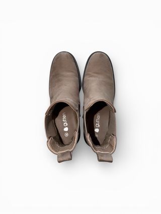 Botas Chelsea Gutten Castanhas Camurça 38