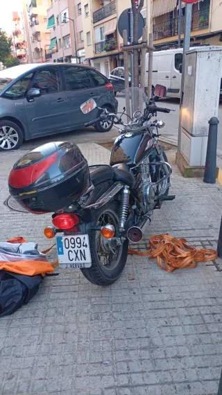 Suzuki Marauder 250cc