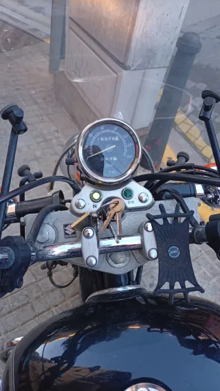 Suzuki Marauder 250cc