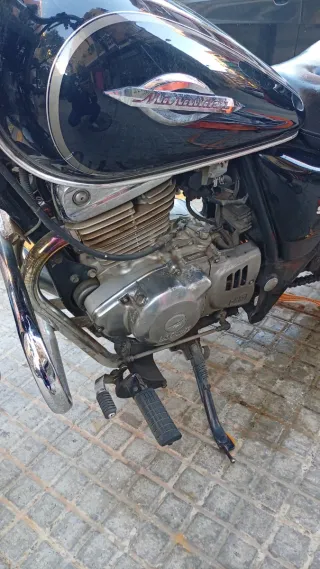 Suzuki Marauder 250cc