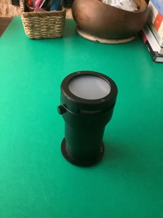 Adaptador Nikon ES-E28 para diapositivas