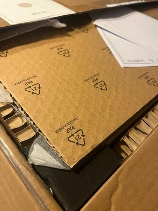 Banco infantil de almacenaje beige