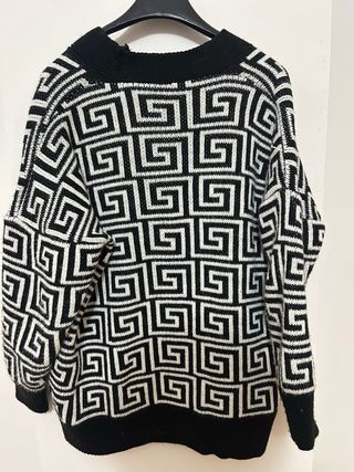 Cardigan geometrico nero e bianco