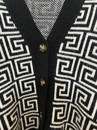 Cardigan geometrico nero e bianco