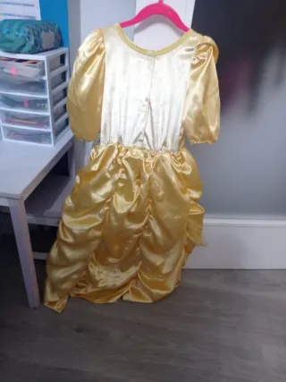 Disfraz Bella Disney Talla 7-8. Sin estrenar