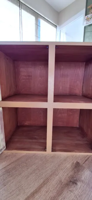 Mueble Almacenaje Madera 4 compartimentos amplios.