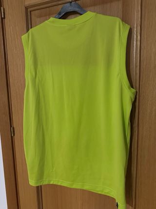 Camiseta sin mangas Puma verde y negra