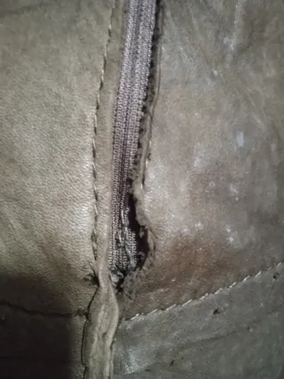 Falda de cuero marrón