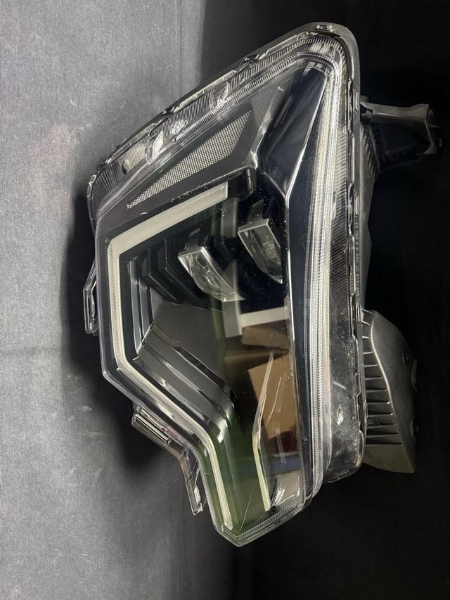 Faro Izquierdo Kia Niro SG2