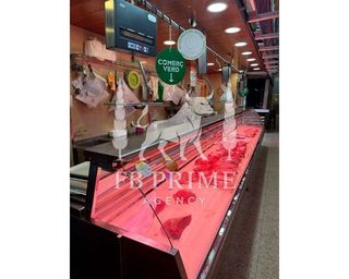 [1N47TLBCN] Local en traspaso en El Besos, Barcelo