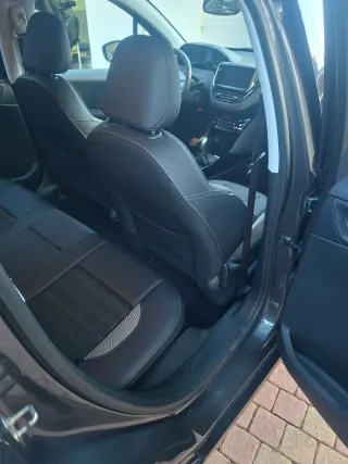 Peugeot 2008 único dueño solo 88 mil kilómetros